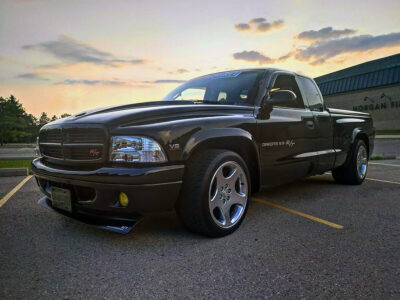 Lowered 2000 Dodge Dakota RT V8 Performance Truck Build