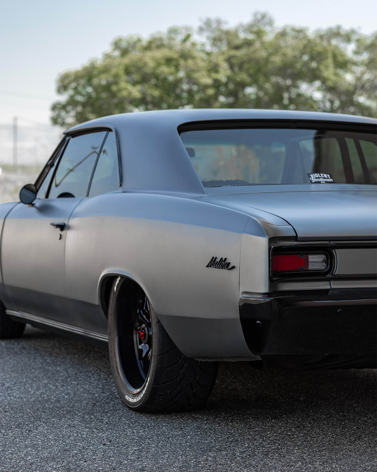 Pro Touring chevy malibu 1966 rear view, bumper and taillights