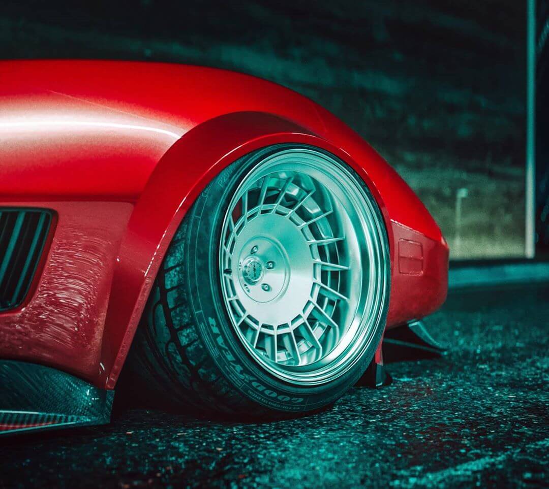 Chevy Corvette C3 wide front fenders