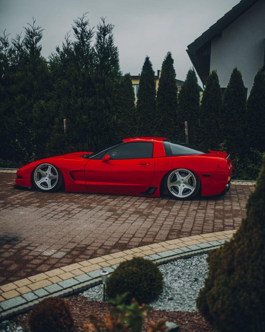 Stanced Chevy Corvette C5 red bagged