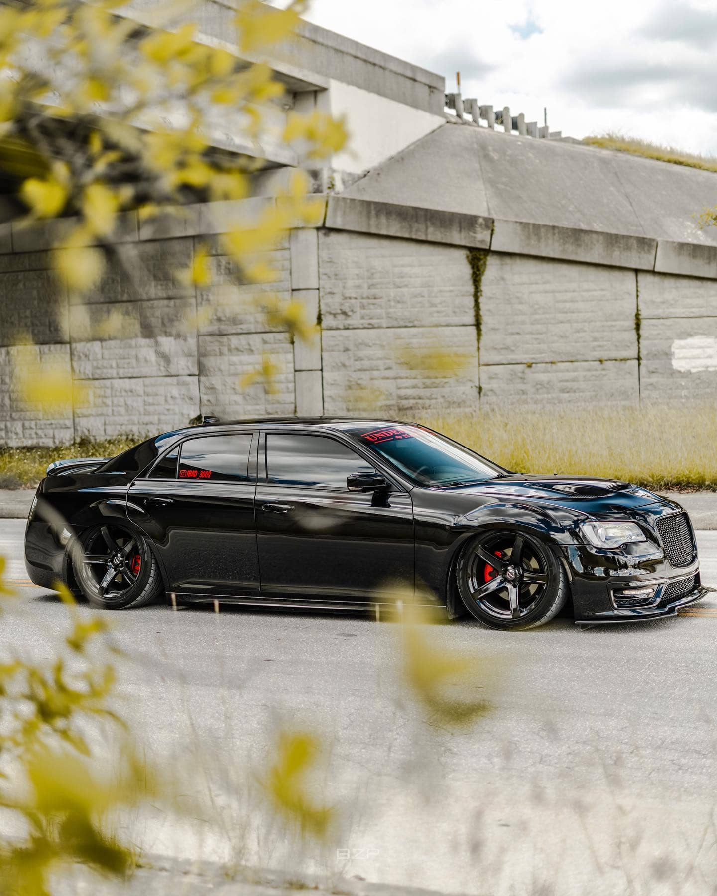 Beneath the chassis, the AirLift Air Suspension provides the 300S with that bagged VIP-style stance.