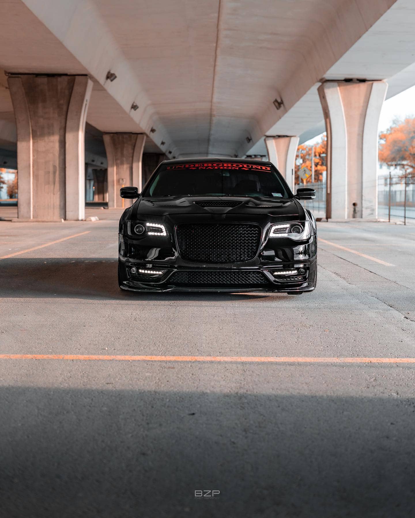 modded and blacked out front end of the Chrysler 300s