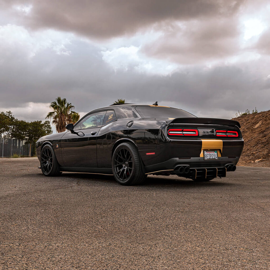 When Less is more - Dodge Challenger R/T 6.4L Scat Pack With Subtle ...