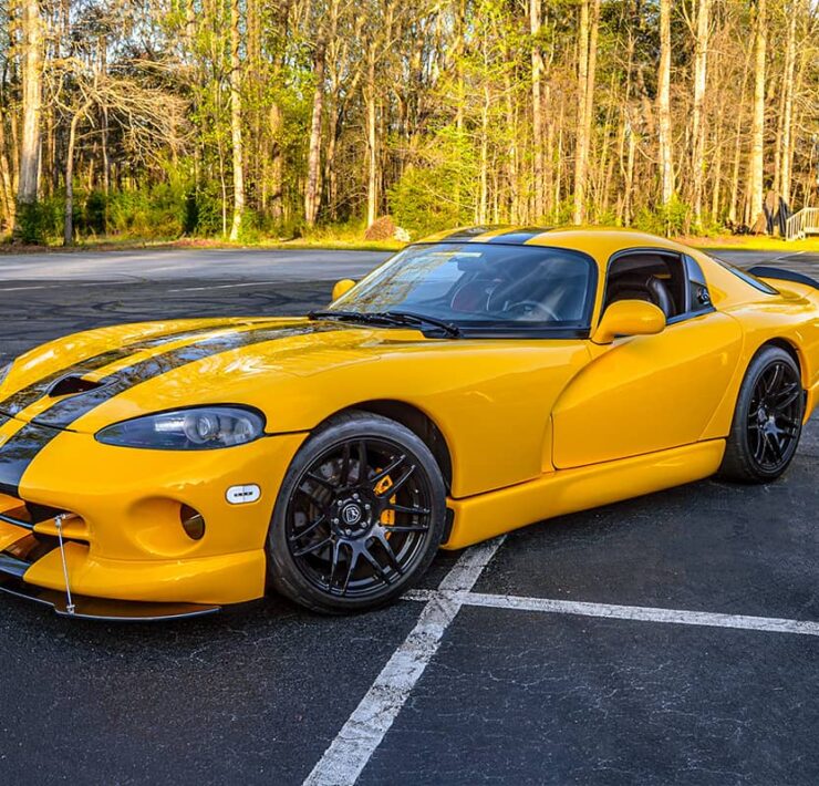 Tastefully Modified Yellow 2002 Dodge Viper GTS + Key Facts