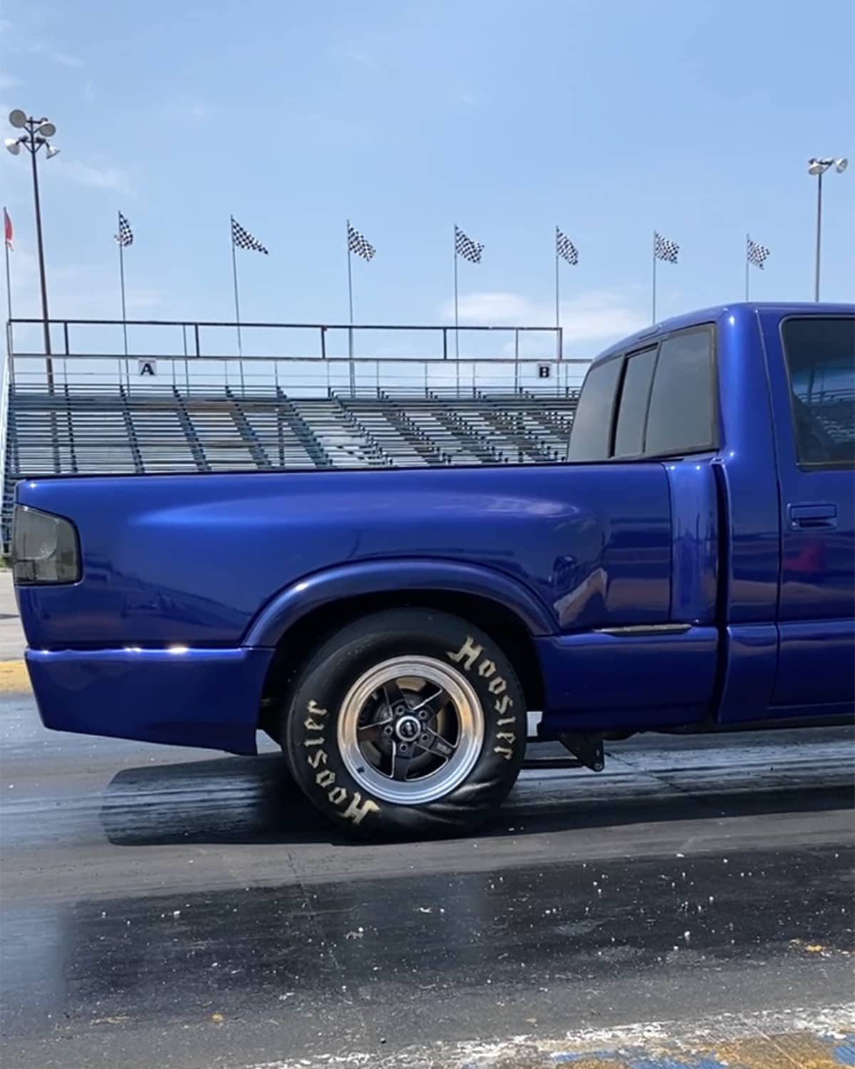 Chevy S10 / GMC Sonoma Hoosier drag tires and Weld S71 drag rims.