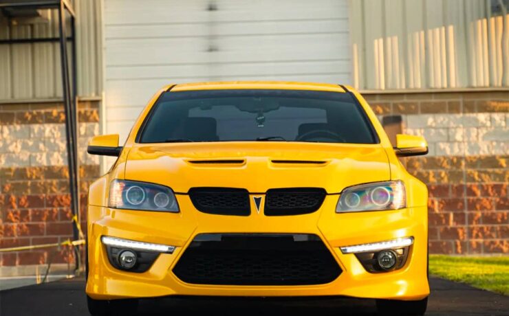 Pontiac G8 GT with HSV VE GTS Front End Conversion: The Aussie-Born American Muscle