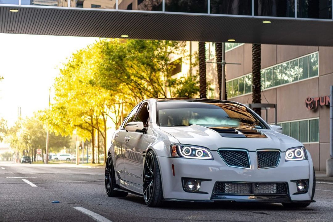 Modified Pontiac G8 GT with a perfect stance