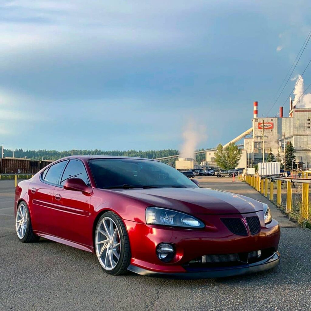 Modded & Supercharged Pontiac Gran Prix GTP with a Low Stance